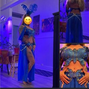 Butterfly 🦋 costume complete  size SM 34D fit small boobs